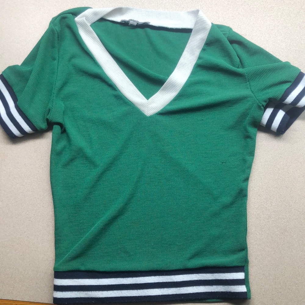 Green fitted top